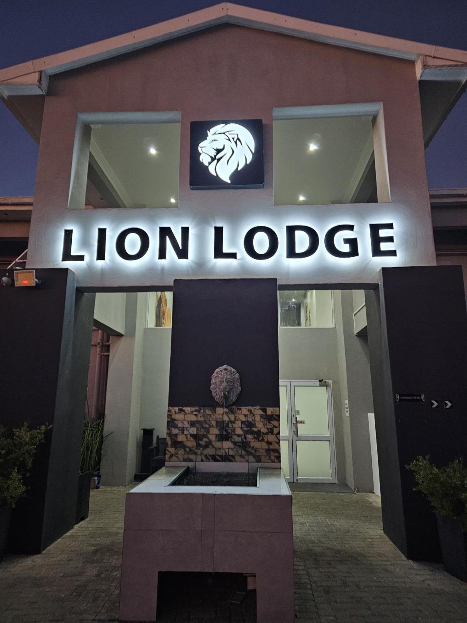 Lion Lodge Bloemfontein Eksteriør billede
